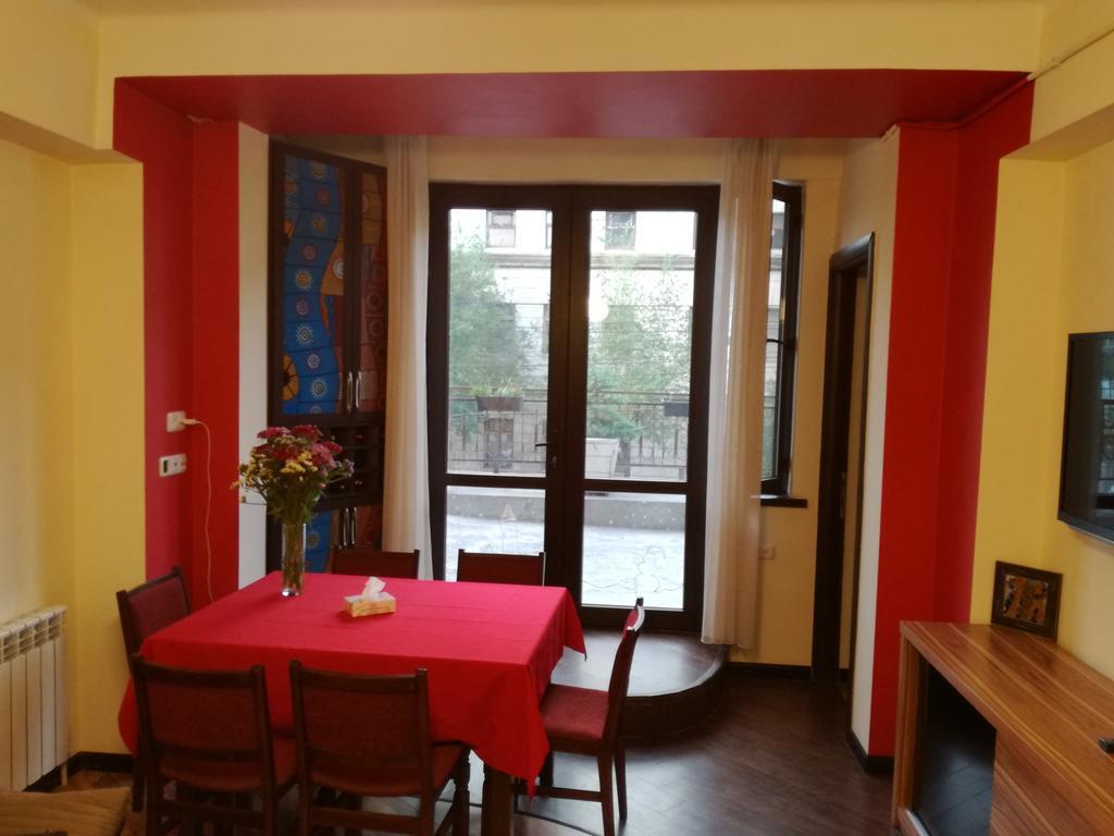 Yerevan Center Apartment 5A エクステリア 写真