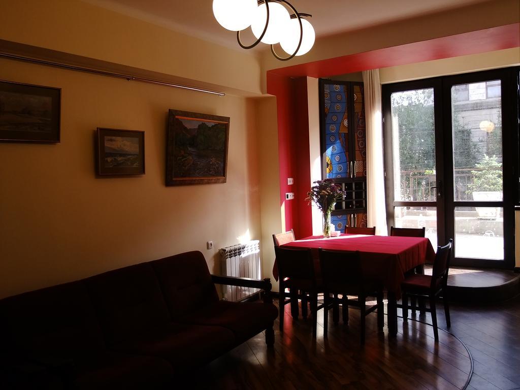 Yerevan Center Apartment 5A エクステリア 写真
